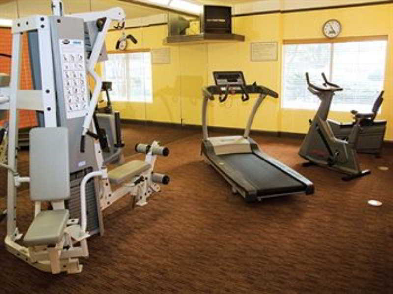 La Quinta By Wyndham Atlanta Perimeter Medical Hotel Sandy Springs Facilities photo